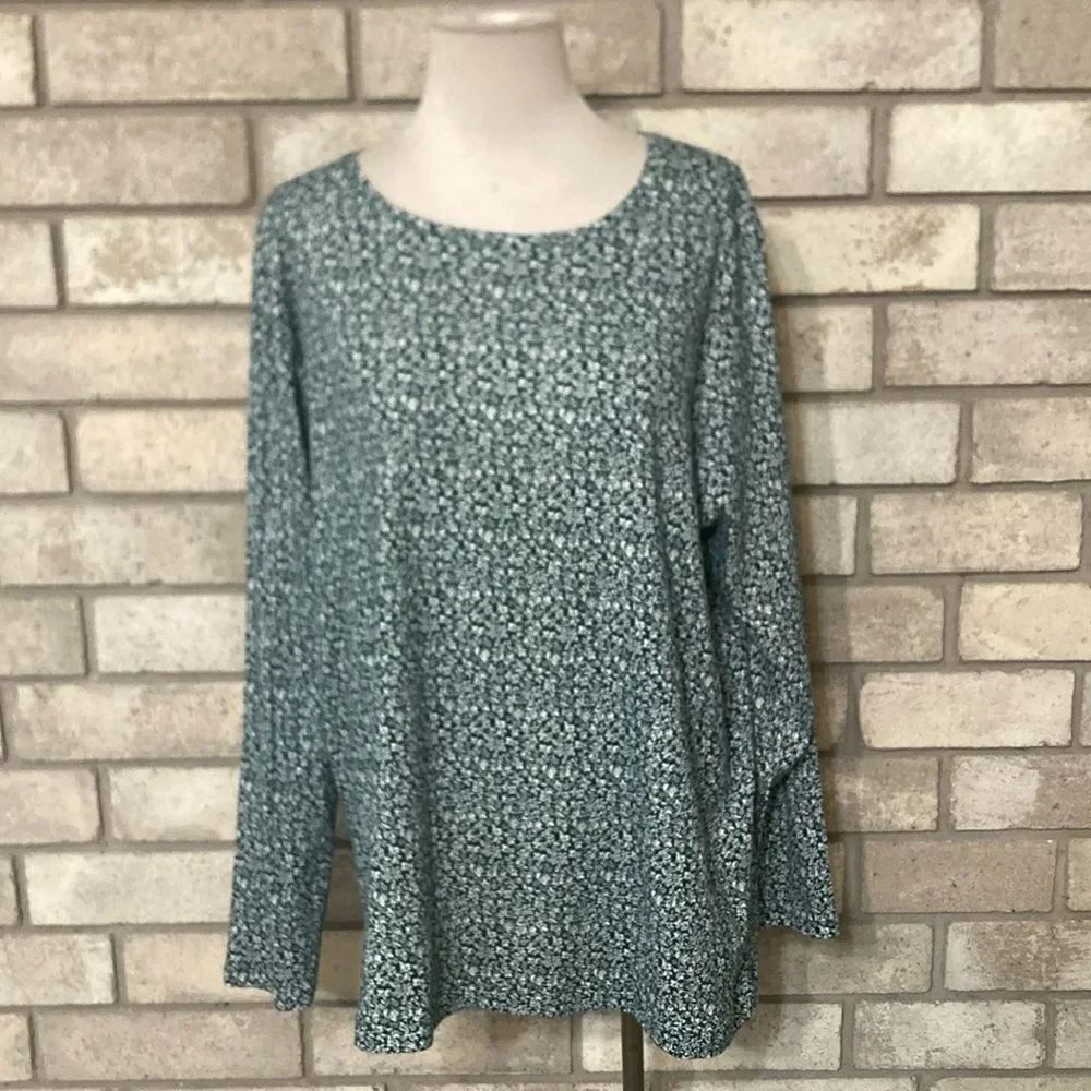 3for$20 long sleeve floral shirt